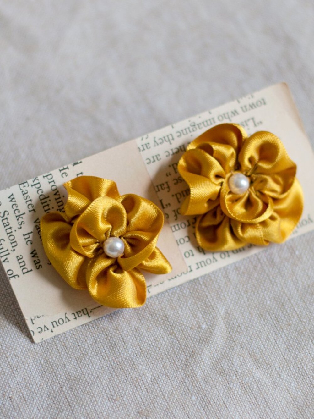 Handmade Yellow Ribbon Flower Shoe Clips - Picture 6 of 6